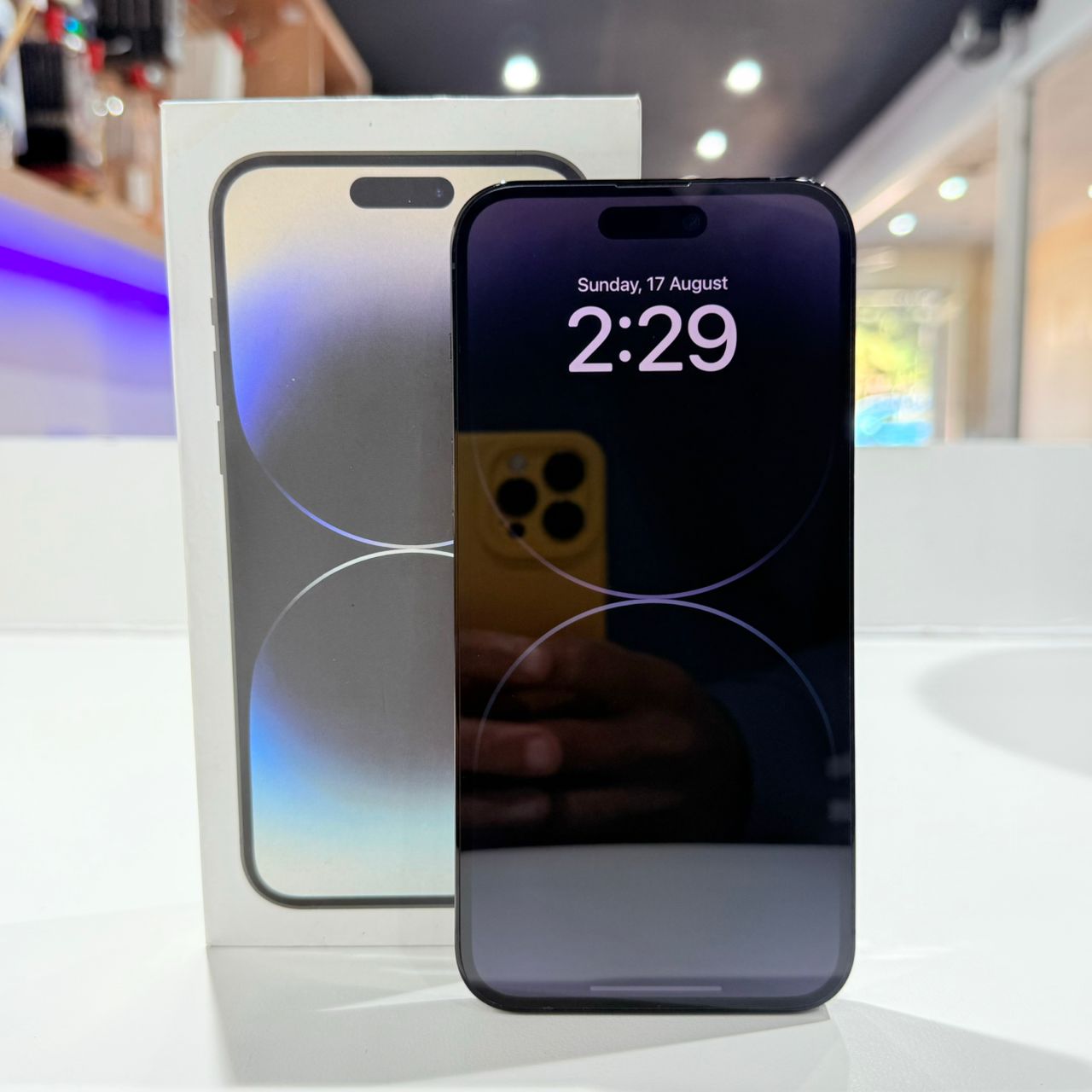 Used iPhone 14 Pro Max 256GB - Space Black