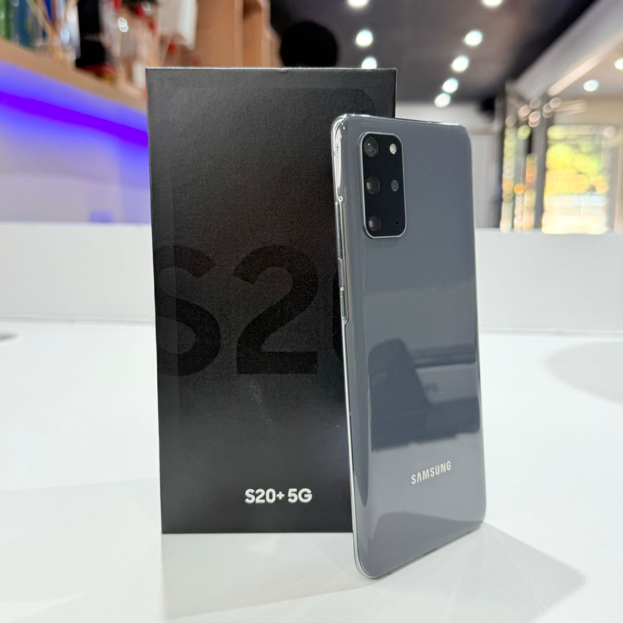 Used Samsung S20-256GB