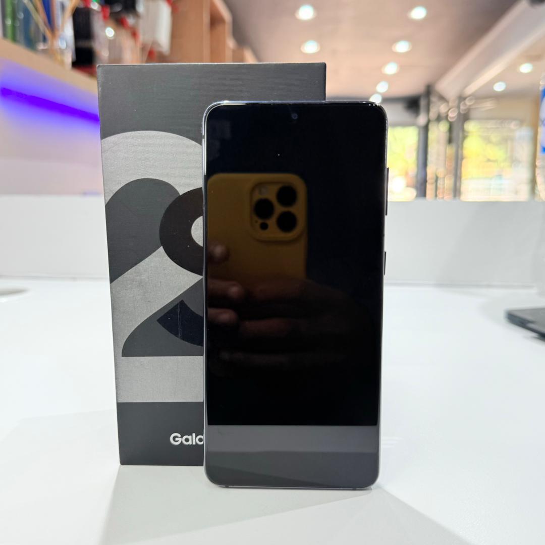 Used Samsung S21 - 256GB