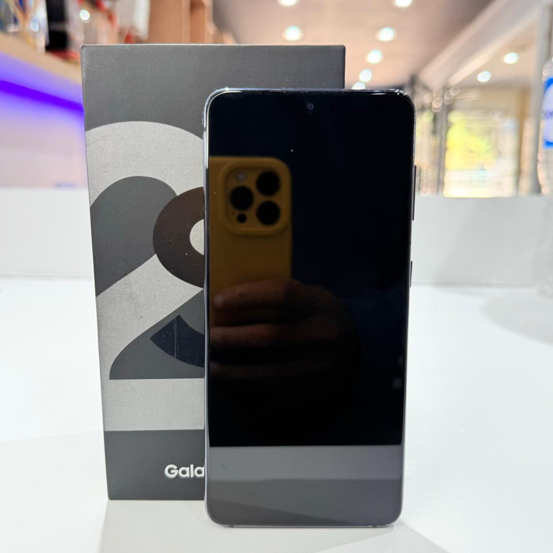 Used Samsung S21 - 256GB