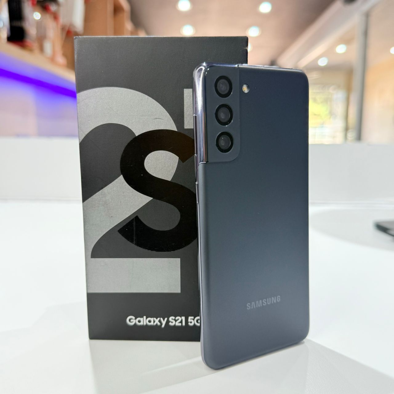 Used Samsung S21 - 256GB