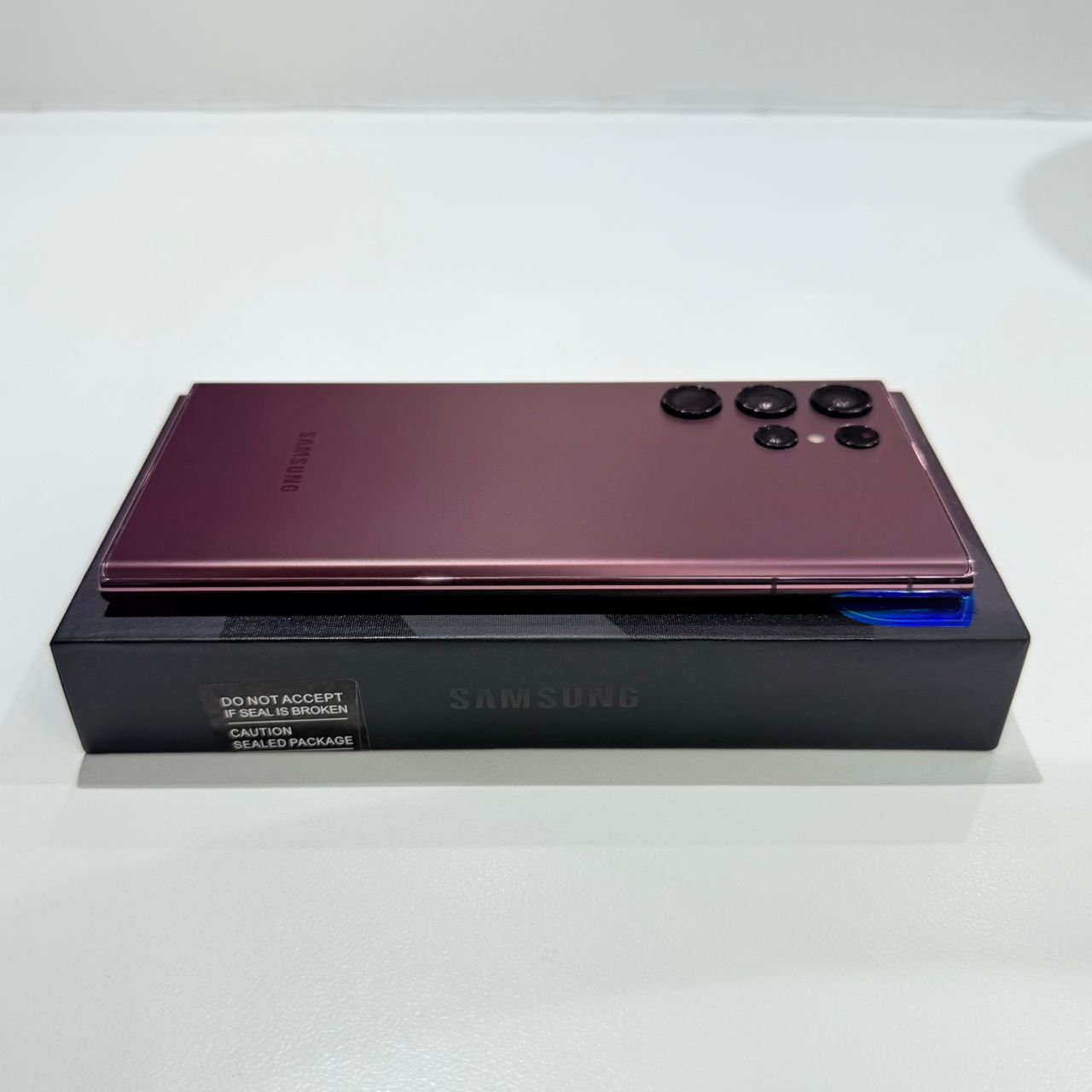 Used Samsung S22 Ultra - 512GB