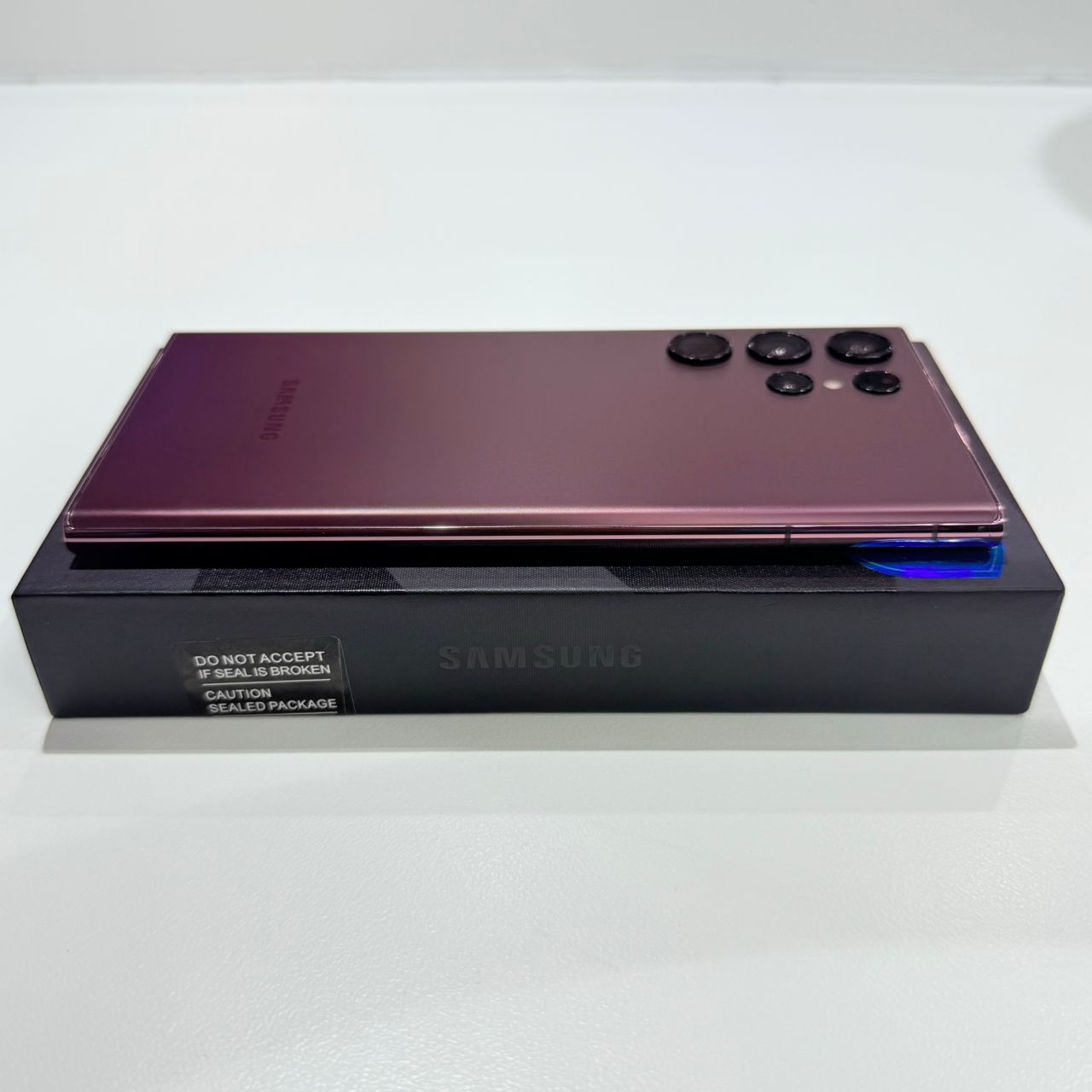 Used Samsung S22 Ultra - 512GB