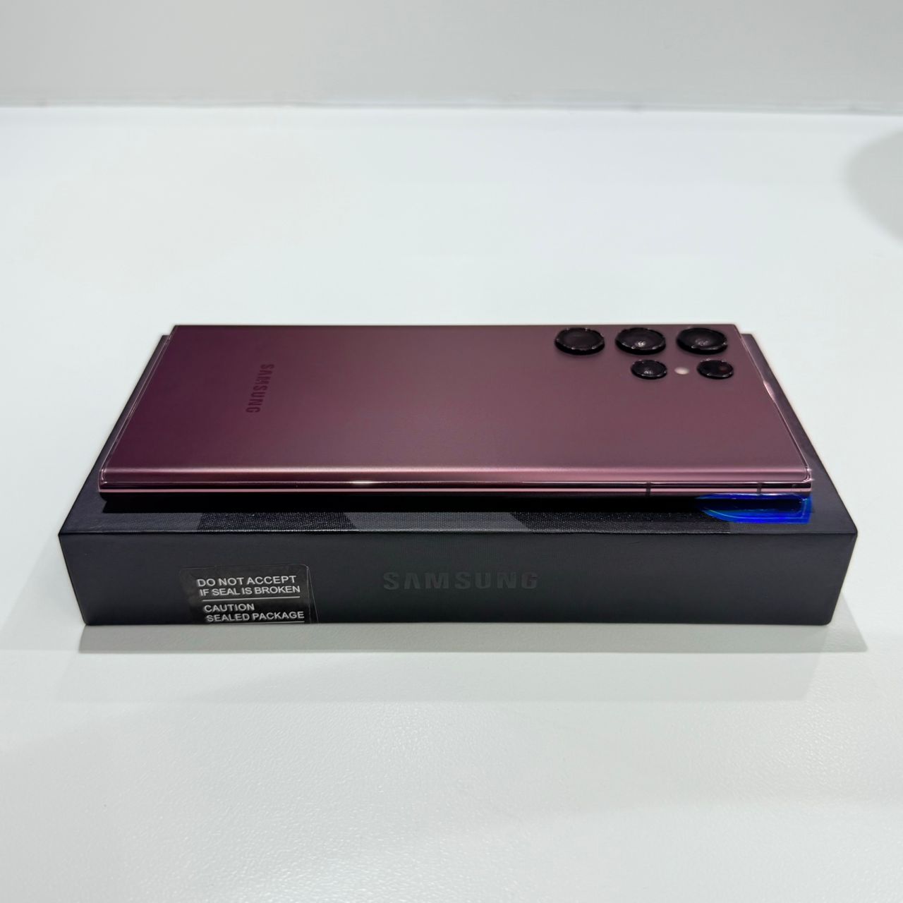 Used Samsung S22 Ultra - 512GB