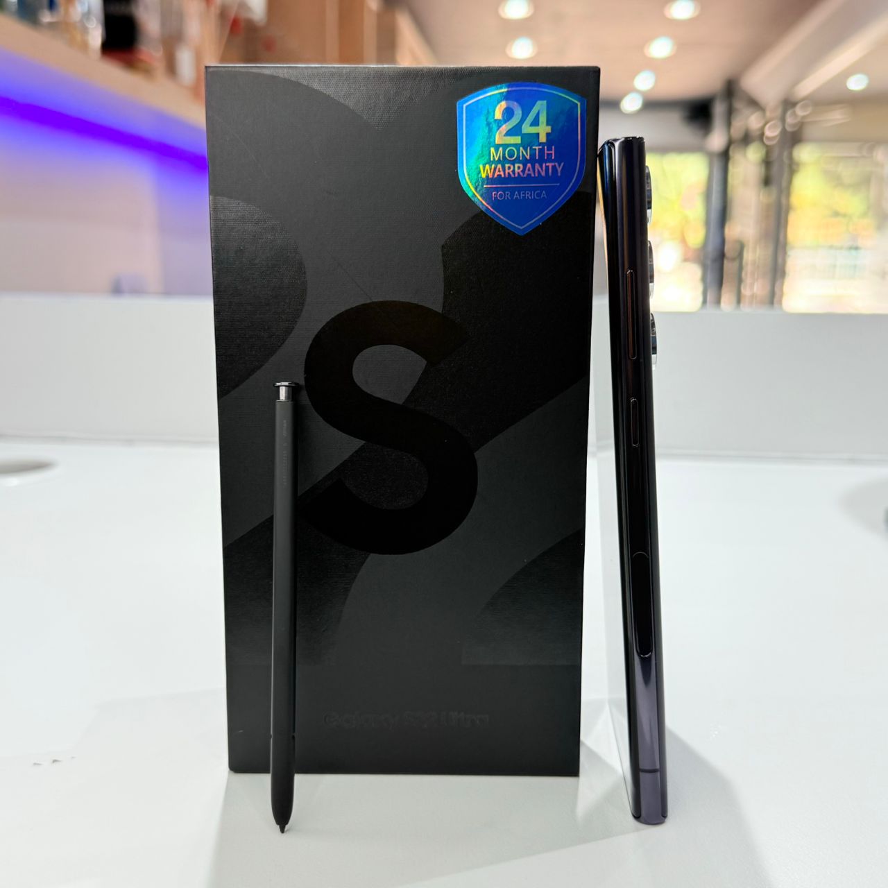 Used Samsung S22 Ultra 256GB - Phantom Black