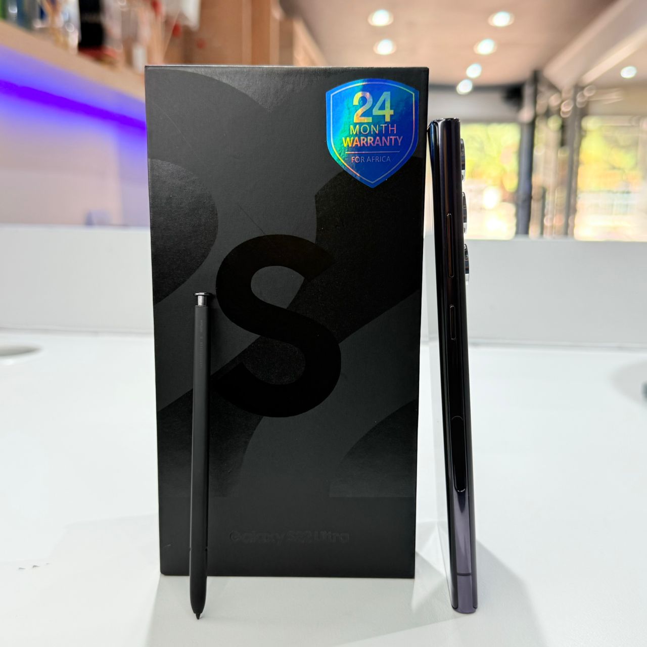 Used Samsung S22 Ultra 256GB - Phantom Black