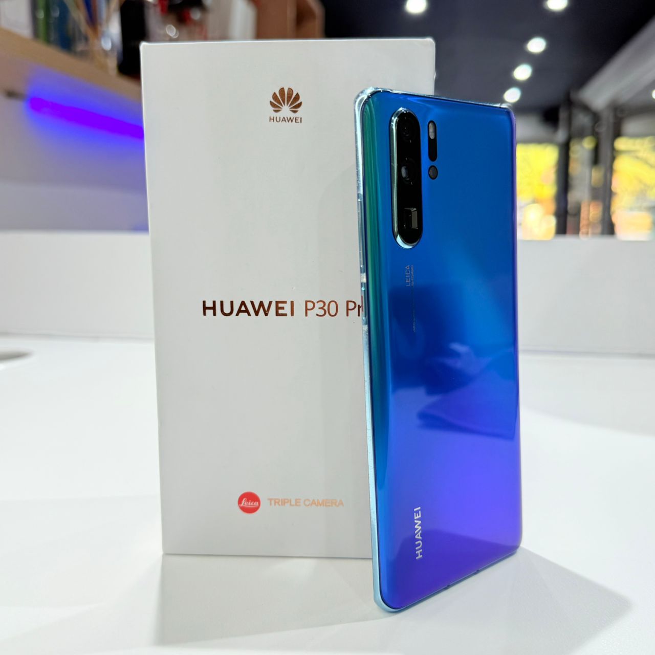 Used Huawei p30 pro - 256GB