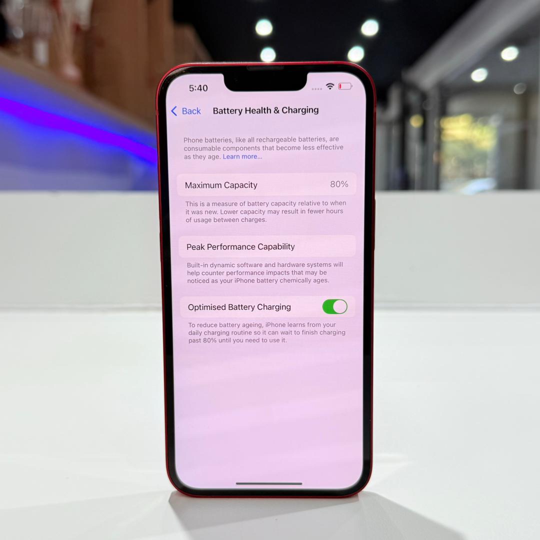 Used iPhone 13 128GB - Red