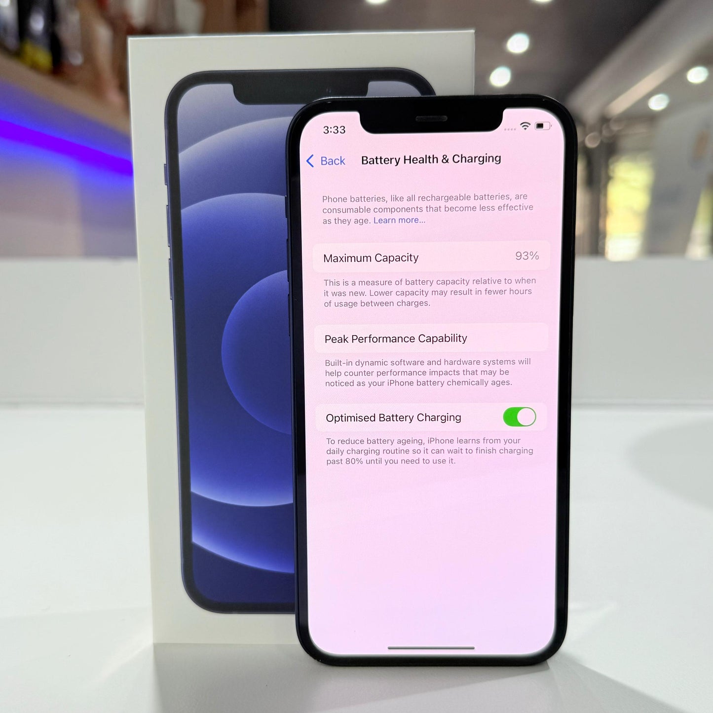 Used iPhone 12 - 64GB