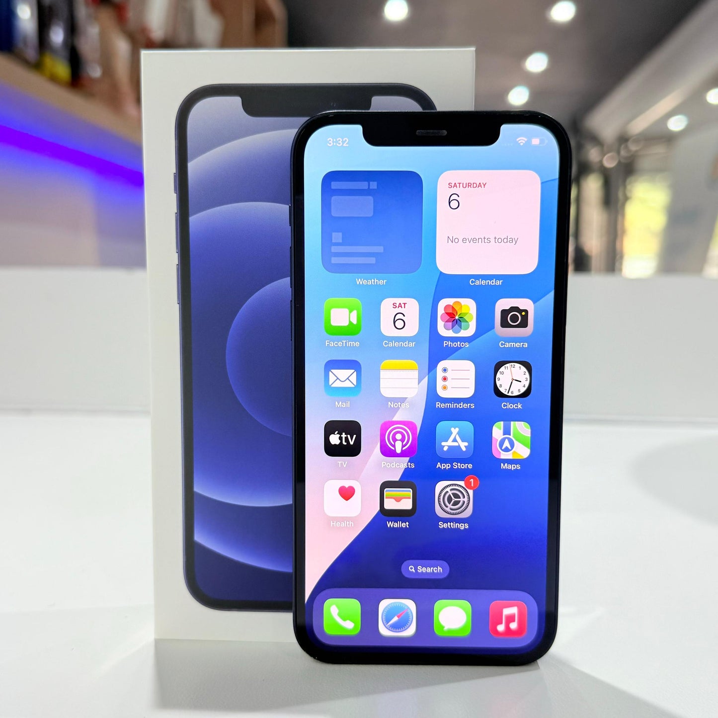 Used iPhone 12 - 64GB