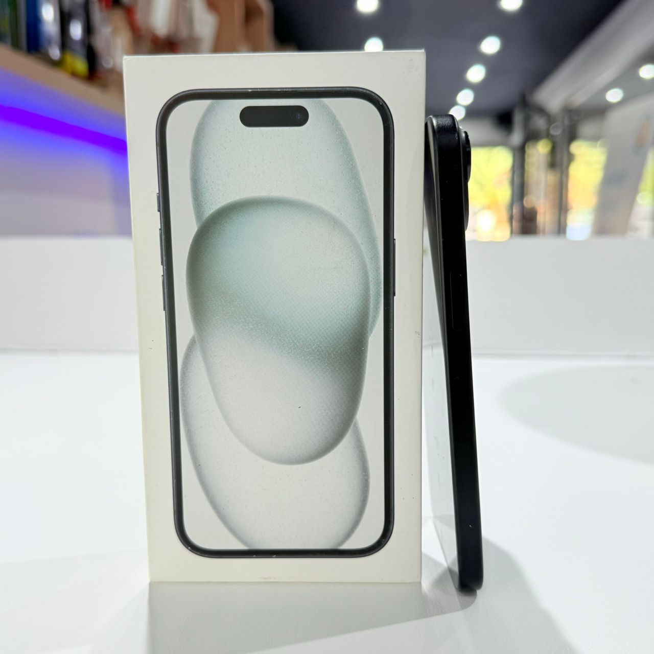 Used iPhone 15 128GB - Black