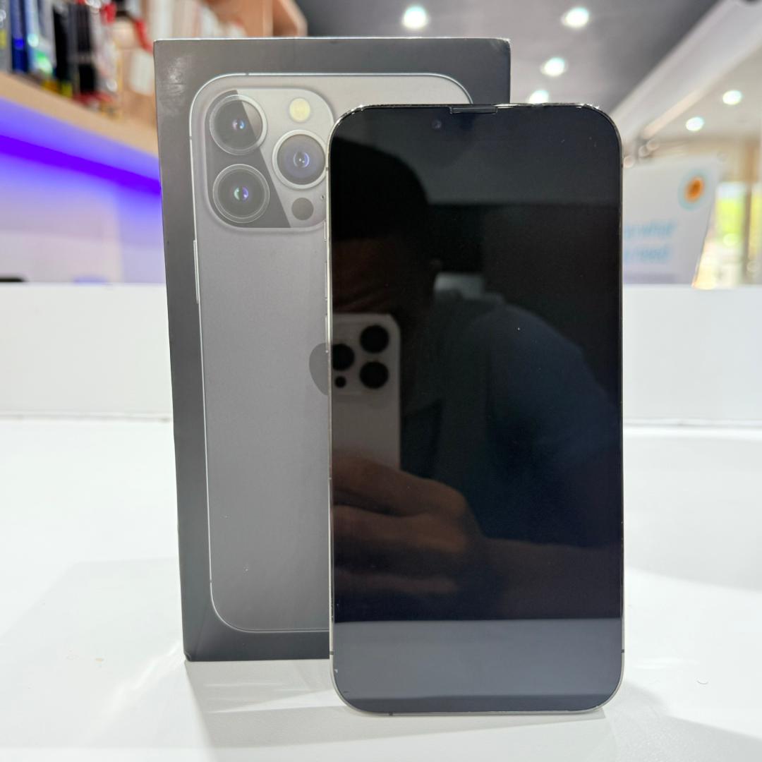 Used iPhone 13 Pro Max - Graphite