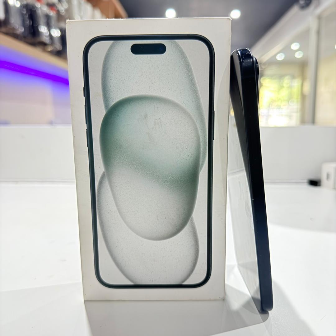 Used iPhone 15 Plus 128GB - Black