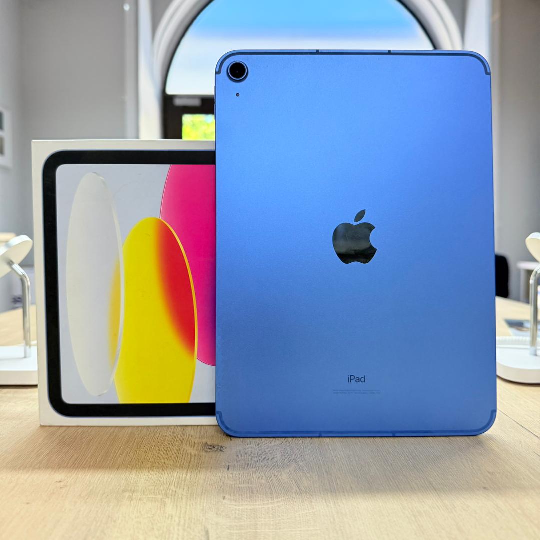 Used iPad 10th Gen 64GB WIFI + Cellular - Blue