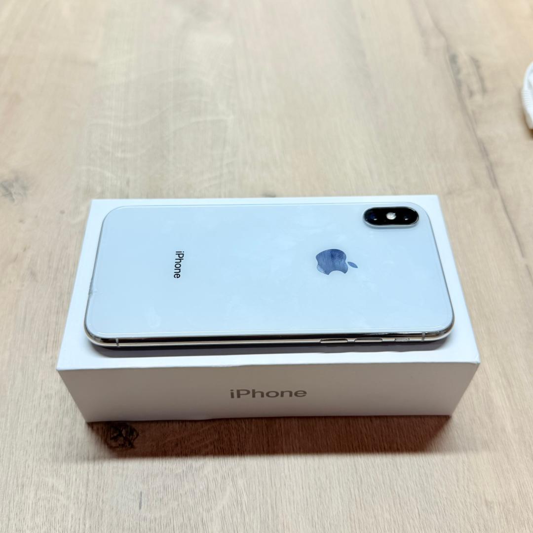 Used iPhone X 256GB - Silver