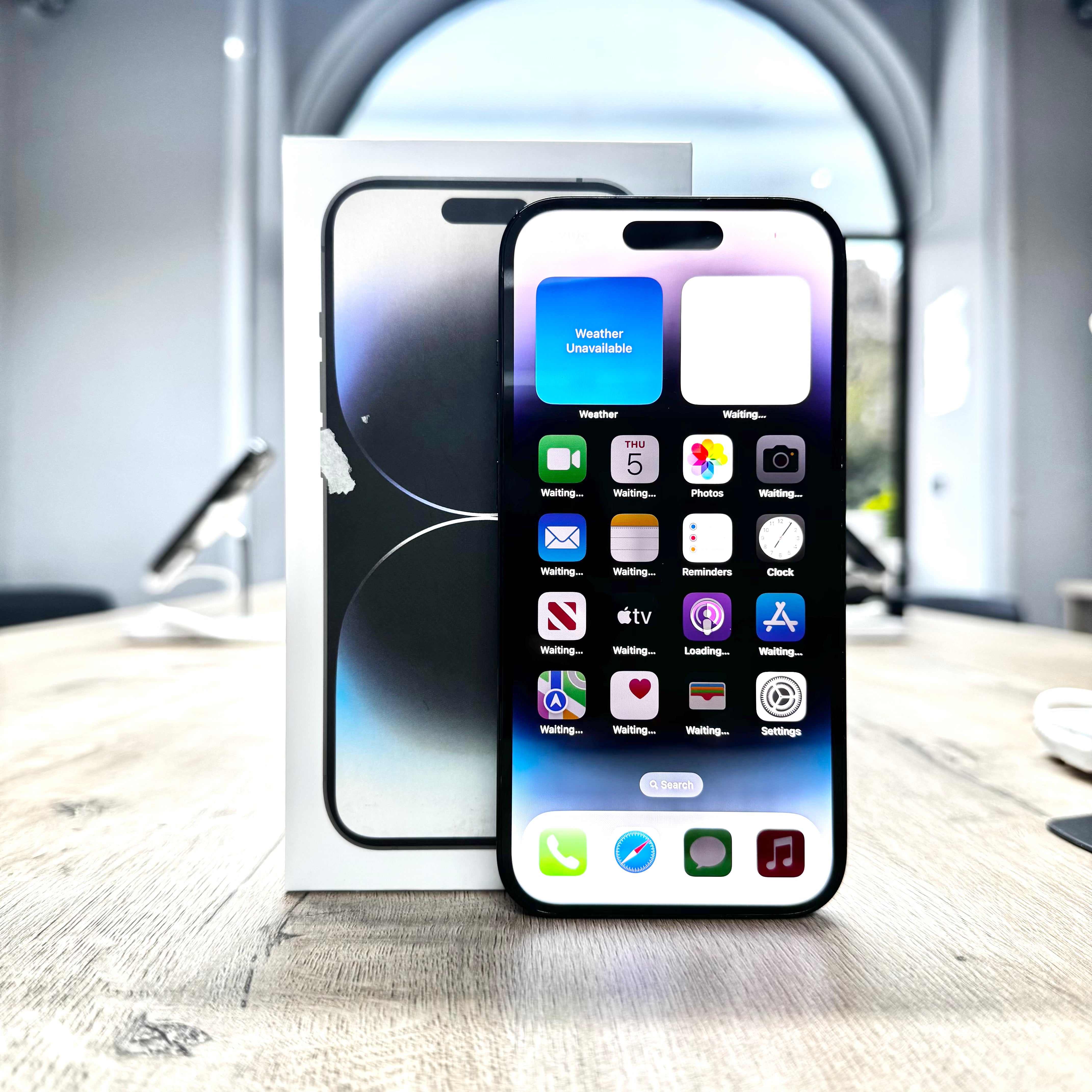 Used iPhone 14 Pro Space Black – 256GB (BH 86%)-thumbmail-2