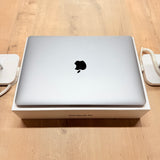 Used MacBook Air M1 Silver – 256GB (13-inch)
