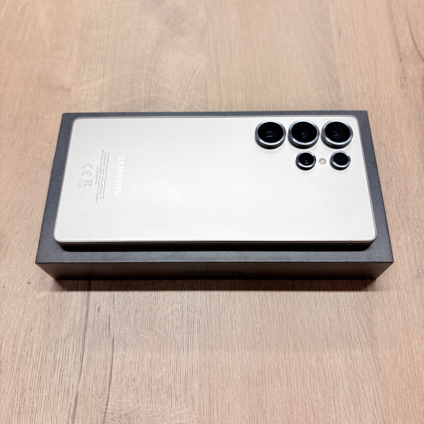 Used Samsung S25 Ultra Titanium Gray - 256GB
