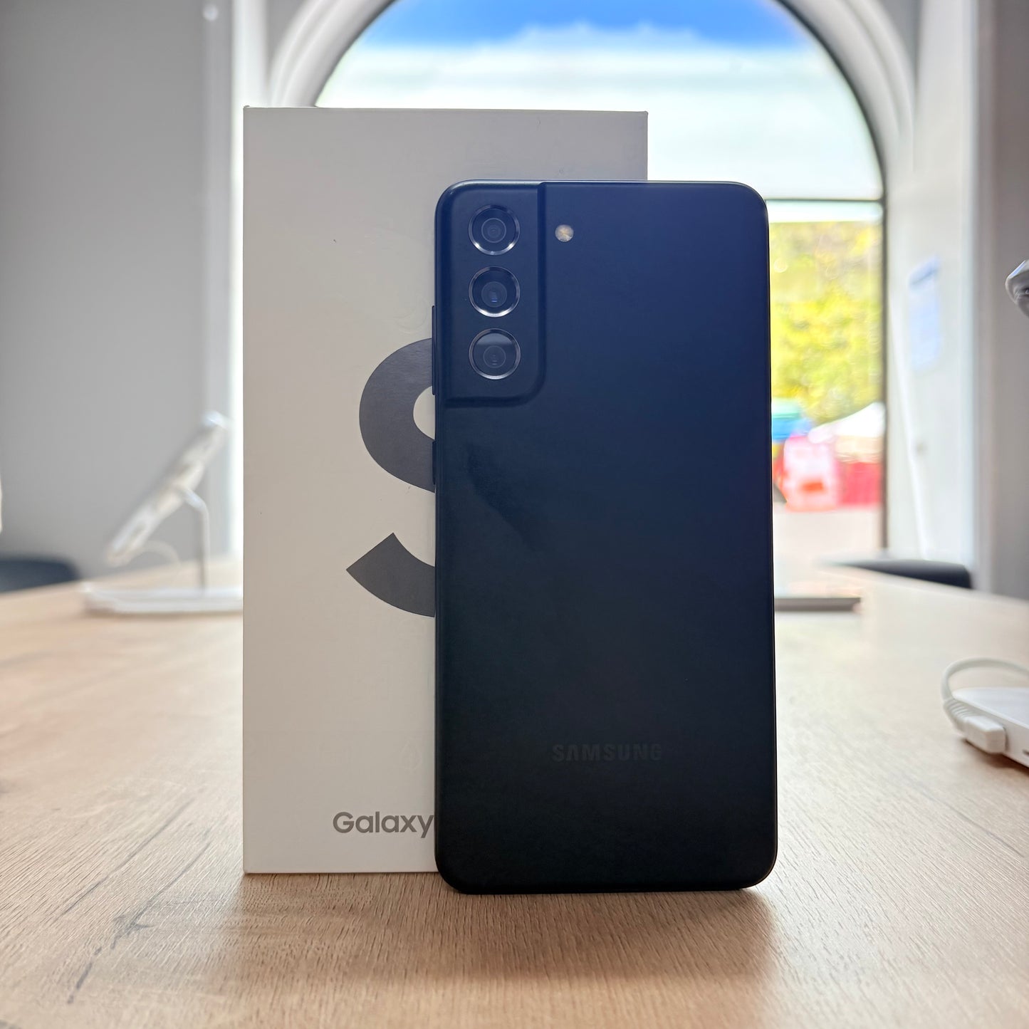 Used Samsung S21 FE Black - 256GB