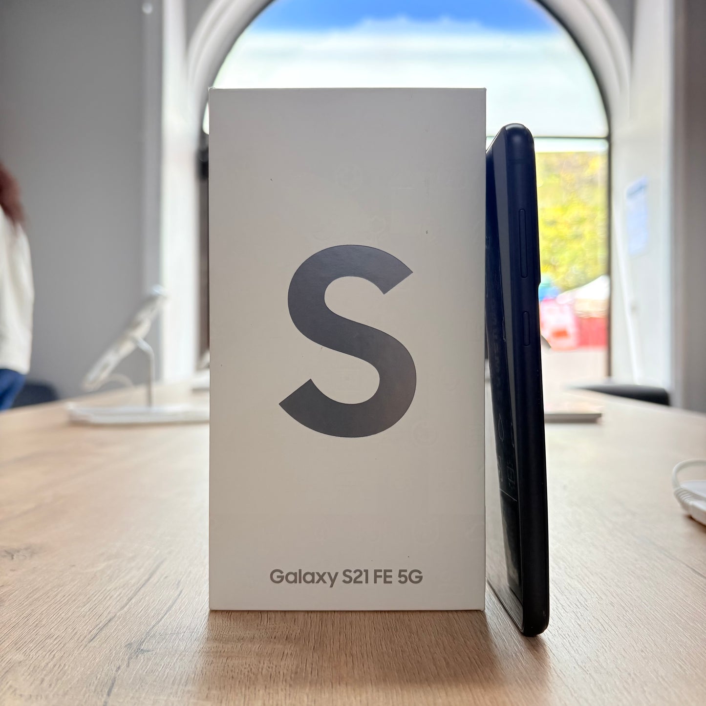 Used Samsung S21 FE Black - 256GB