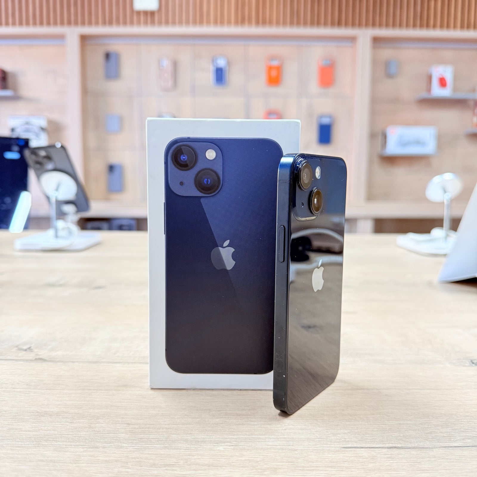 Used iPhone 13 Mini Midnight – 128GB (BH 100%)