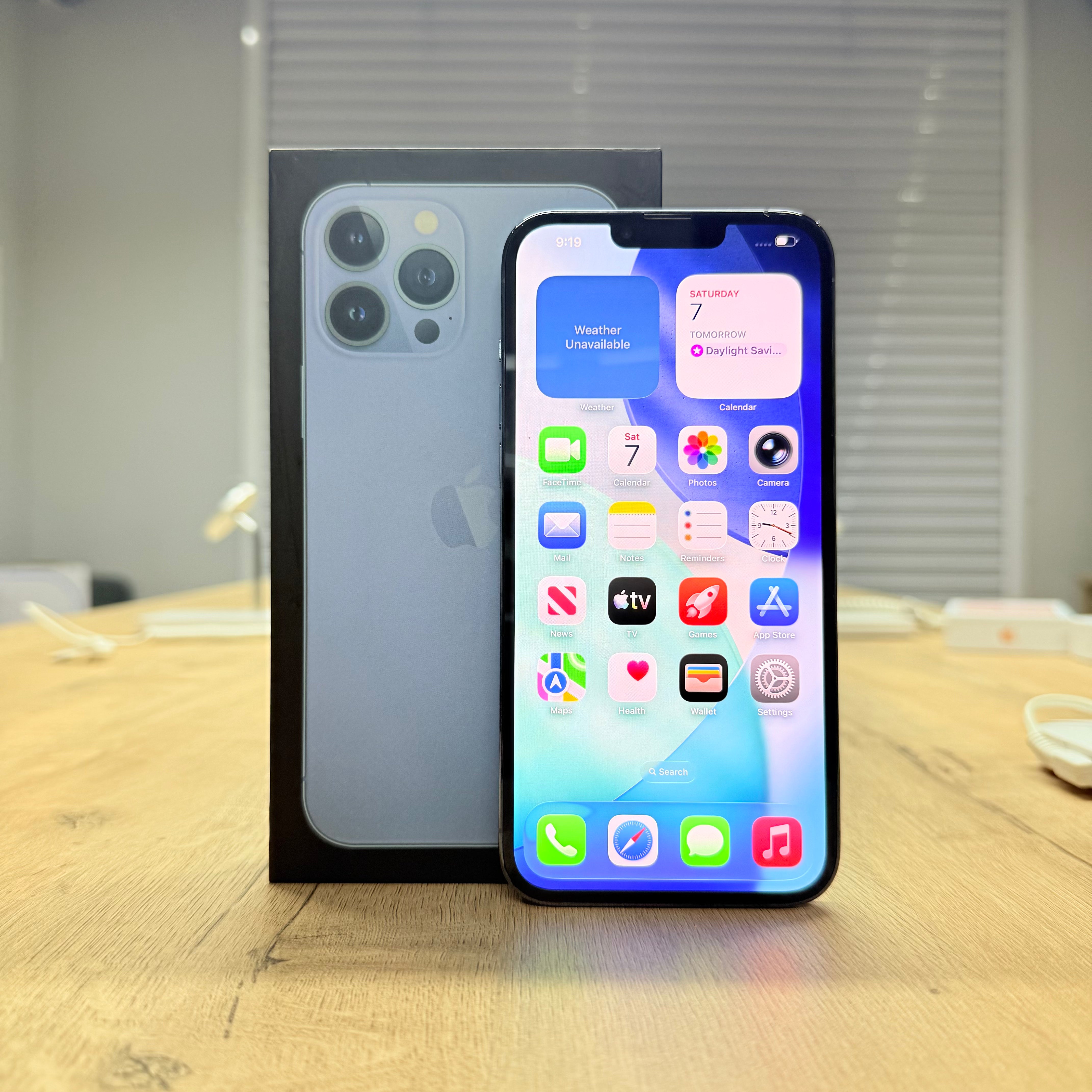 Used iPhone 13 Pro Max Sierra Blue – 256GB (BH 94%)-thumbmail-2