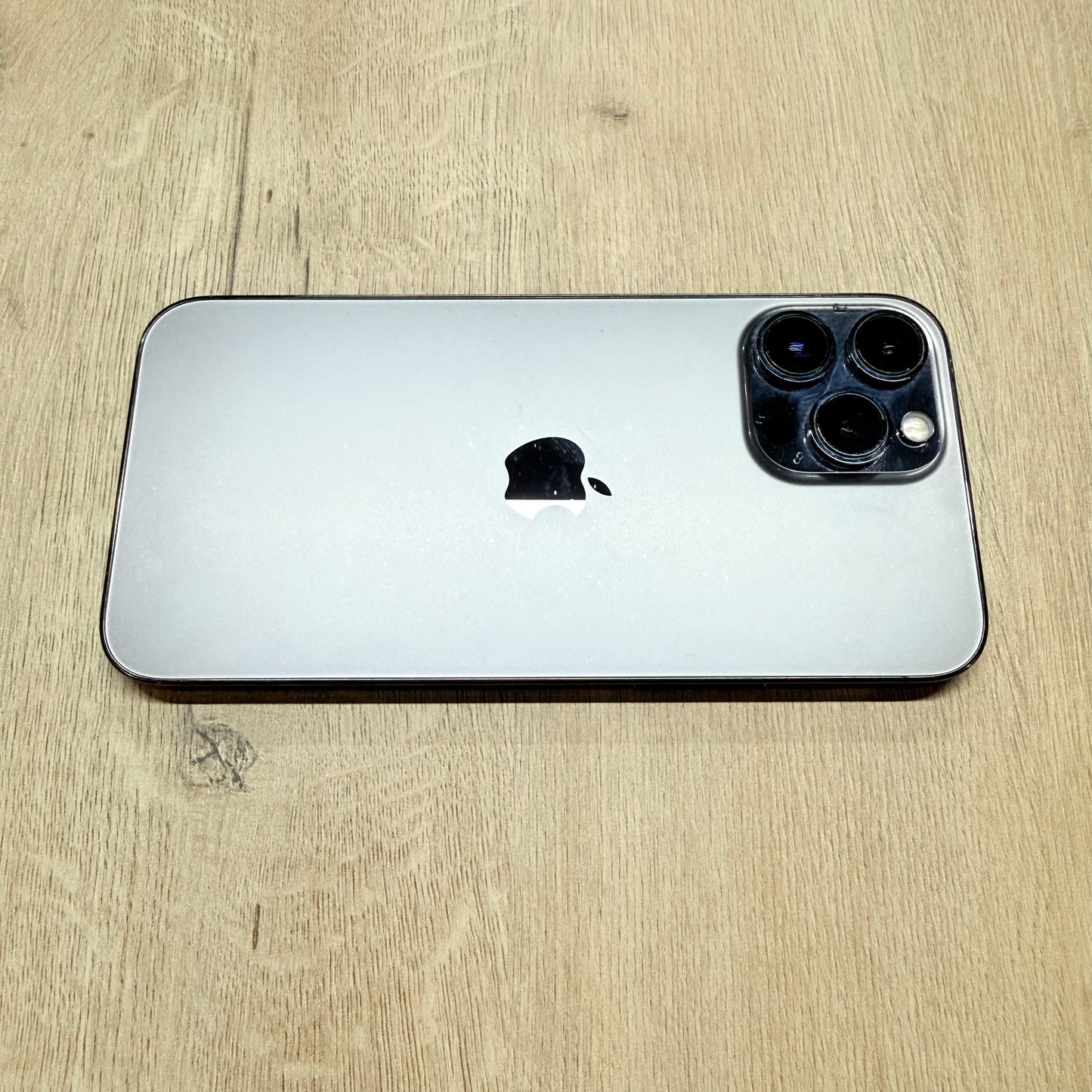 Used iPhone 13 Pro Max Graphite - 512GB/ BH 100%