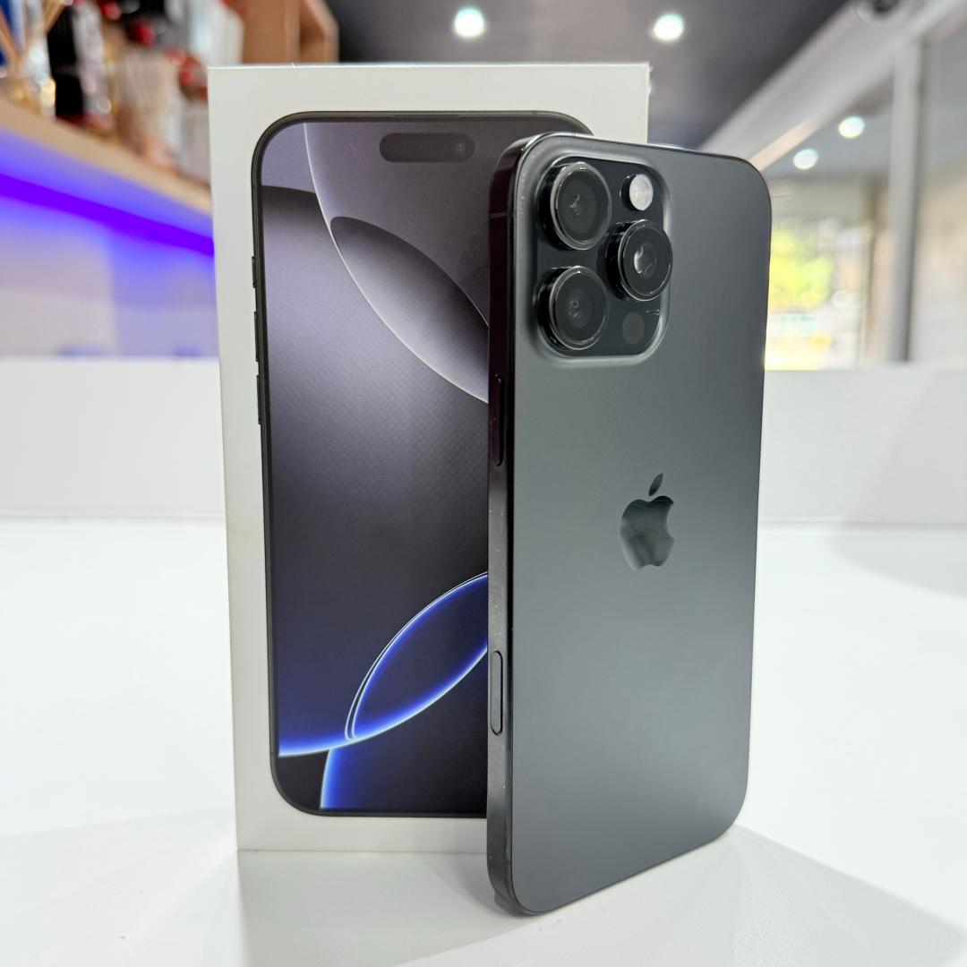 Used iPhone 16 Pro Max 256GB - Titanium Black