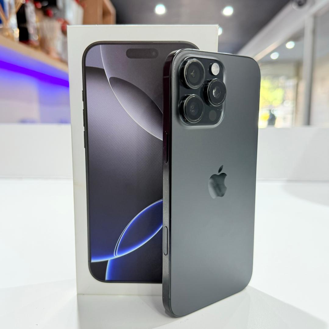 Used iPhone 16 Pro Max 256GB - Titanium Black