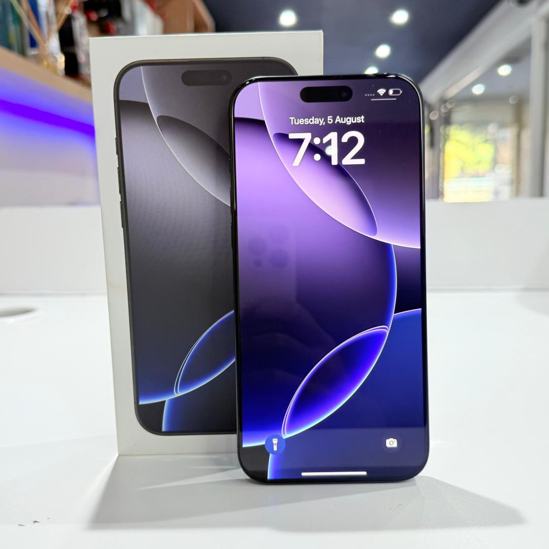 Used iPhone 16 Pro Max 256GB - Titanium Black