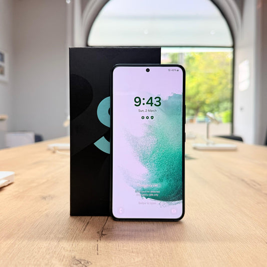 Used Samsung S22 - 256GB/ Green