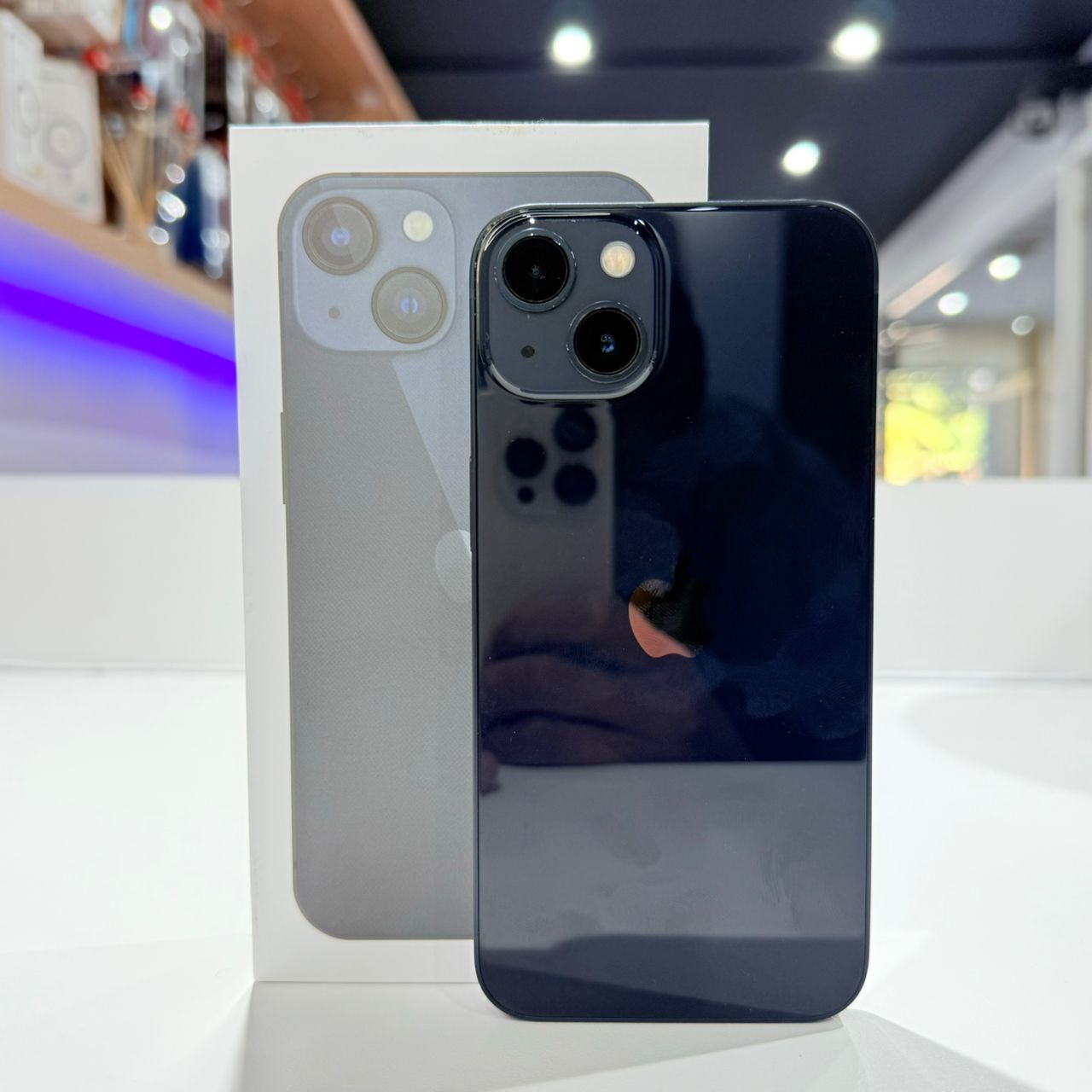 Used iPhone 13 128GB - Midnight